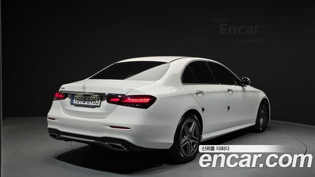 Mercedes-Benz E-Class 2022 — Şəkil 1/20