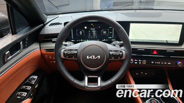 Kia K5 2025 — Şəkil 12/20