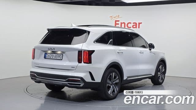 Kia Sorento 2023 — Şəkil 2/20