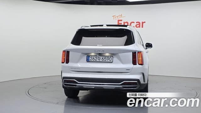 Kia Sorento 2023 — Şəkil 4/20