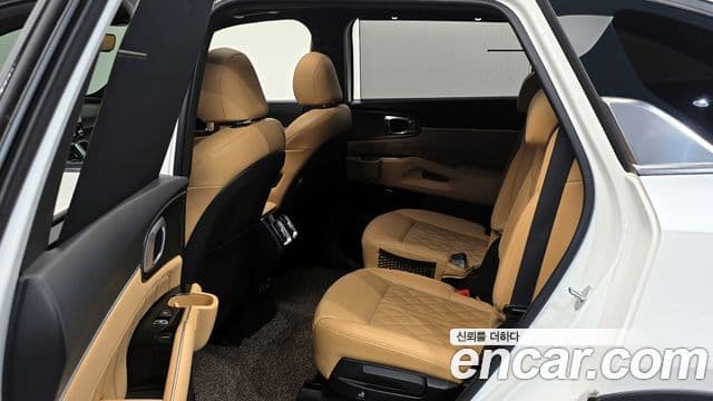 Kia Sorento 2023 — Şəkil 12/20