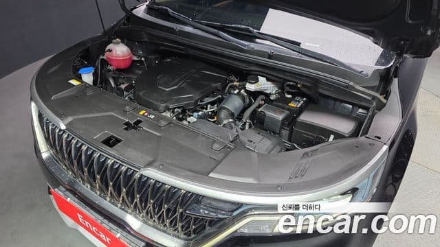 Kia Carnival 2023 — Şəkil 6/20