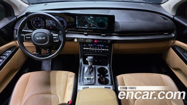 Kia Carnival 2023 — Şəkil 7/20