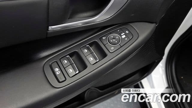 Hyundai Sonata Hybrid 2022 — Şəkil 8/20