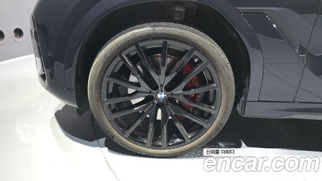 BMW X6 2025 — ფოტო 2/33