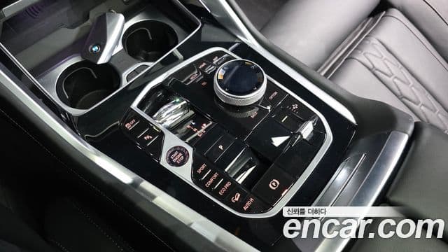 BMW X6 2025 — ფოტო 14/33