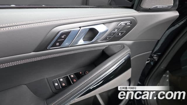 BMW X6 2025 — ფოტო 20/33