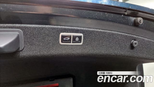 Genesis G80 2020 — Photo 16/33