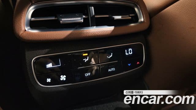 Genesis G80 2020 — Photo 24/33
