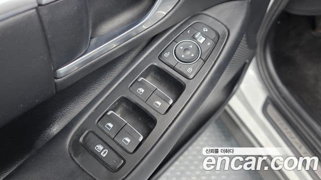 Hyundai Sonata 2020 — ფოტო 19/20