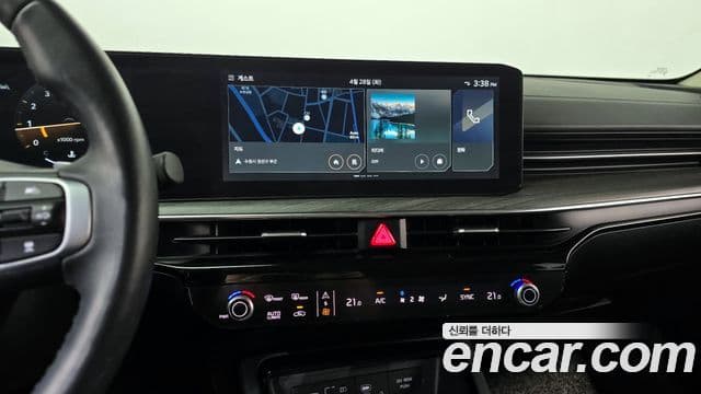 Kia K5 2024 — ფოტო 13/20