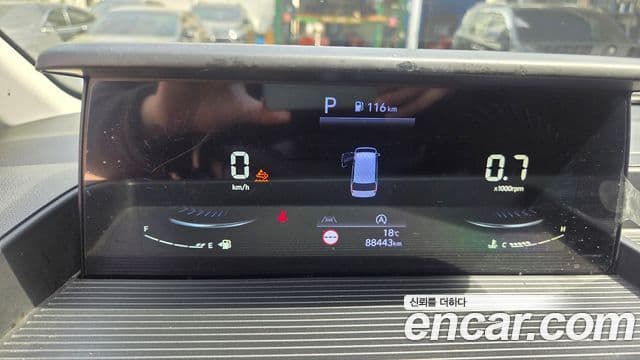 Hyundai Staria 2023 — ფოტო 6/20