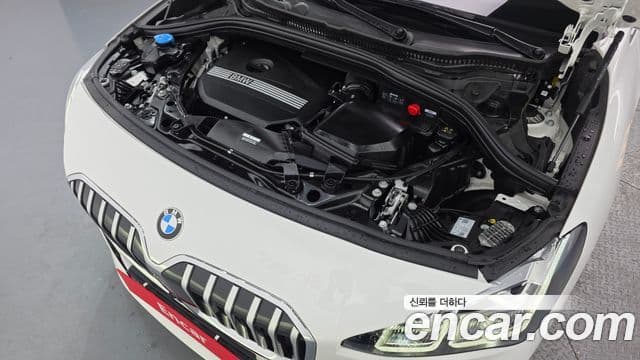 BMW 2 Series Active Tourer 2023 — Şəkil 32/34