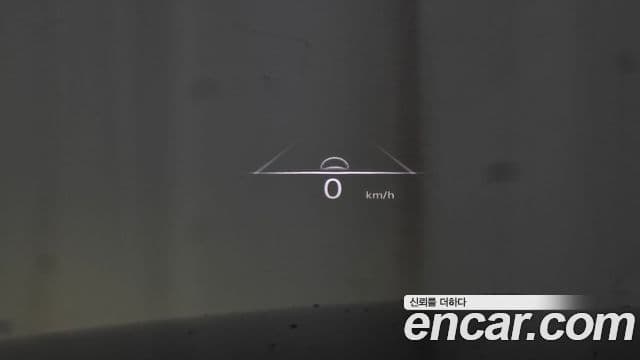 Genesis GV80 2020 — ფოტო 18/20