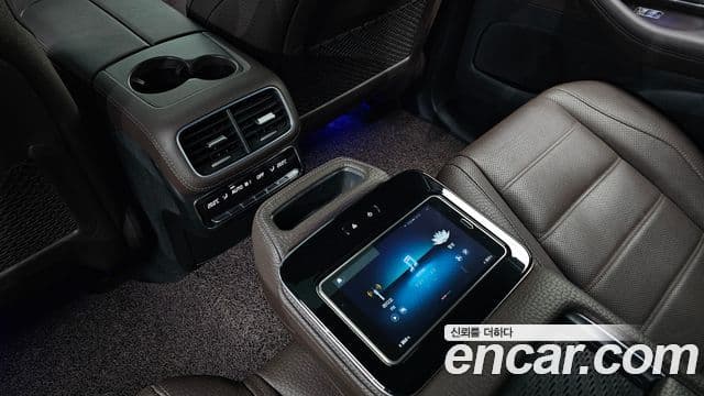 Mercedes-Benz GLS-Class 2022 — ფოტო 11/20