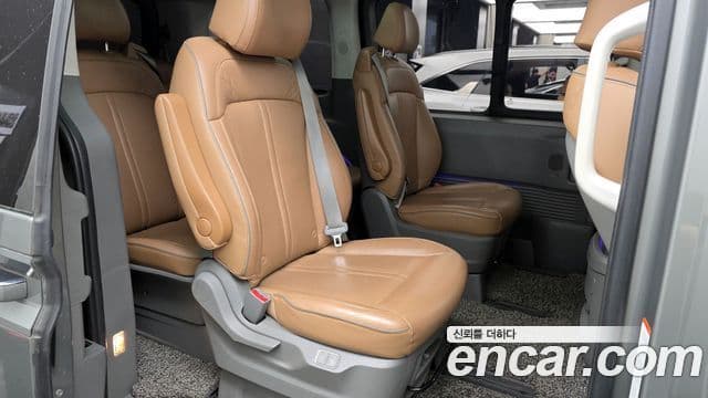 Hyundai Staria 2022 — ფოტო 12/20