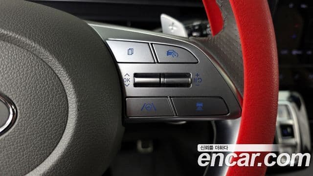 Hyundai Staria 2022 — ფოტო 17/20