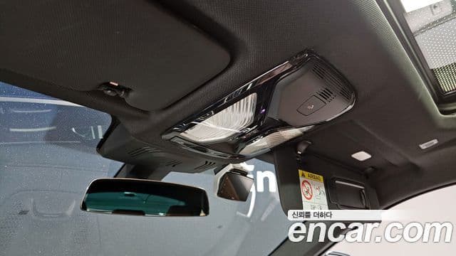 BMW X6 2022 — Photo 23/30