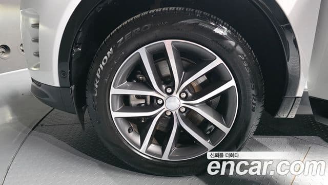 Land Rover Discovery Sport 2025 — Şəkil 5/20