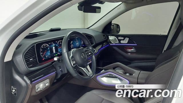 Mercedes-Benz GLE-Class 2023 — Photo 15/20