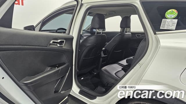 Kia Sportage 2023 — Şəkil 11/20
