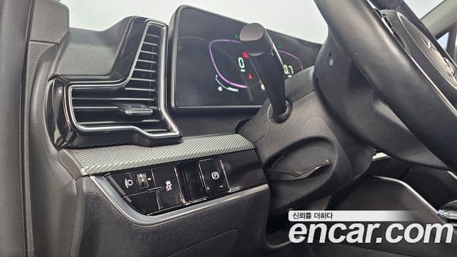 Kia Sportage 2023 — Şəkil 15/20