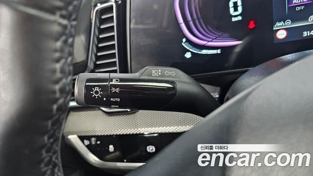 Kia Sportage 2023 — Şəkil 16/20