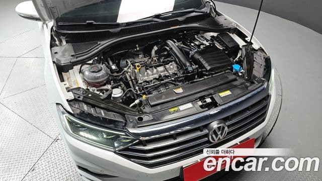 Volkswagen Jetta 2021 — Şəkil 6/20