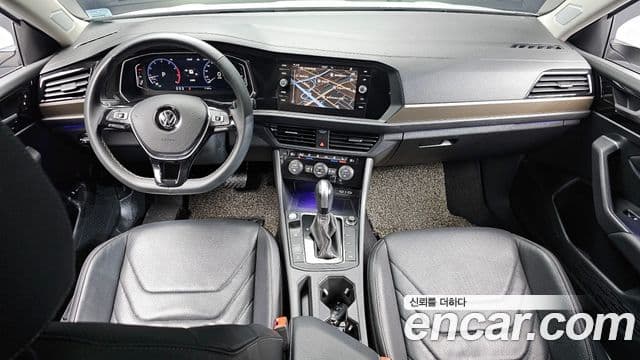 Volkswagen Jetta 2021 — Şəkil 7/20