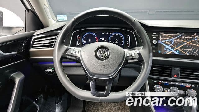 Volkswagen Jetta 2021 — Şəkil 12/20