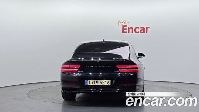 Genesis G80 2021 — Photo 3/20