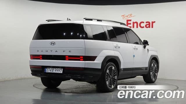 Hyundai Santa Fe 2025 — ფოტო 2/20
