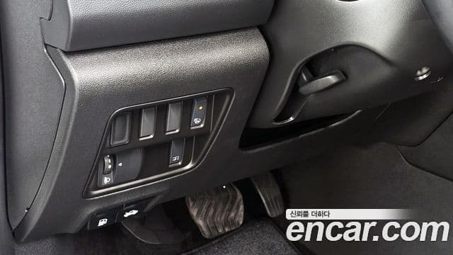 Renault Samsung QM6 2021 — ფოტო 8/20