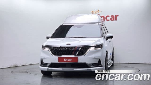 Kia Carnival 2021 — Фото 3/20