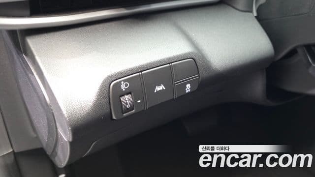 Hyundai The New Avante Hybrid 2021 — Şəkil 25/29
