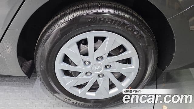 Hyundai The New Avante Hybrid 2021 — Şəkil 12/29