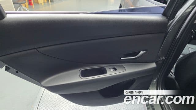 Hyundai The New Avante Hybrid 2021 — Şəkil 15/29