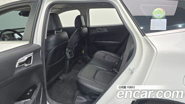 Kia Sportage 2022 — Şəkil 11/20