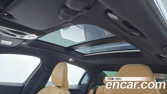 Volvo S60 2021 — Şəkil 3/20