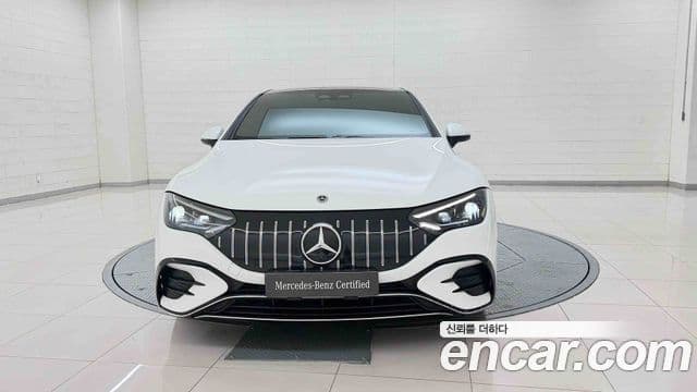 Mercedes-Benz EQE 2024 — ფოტო 2/20