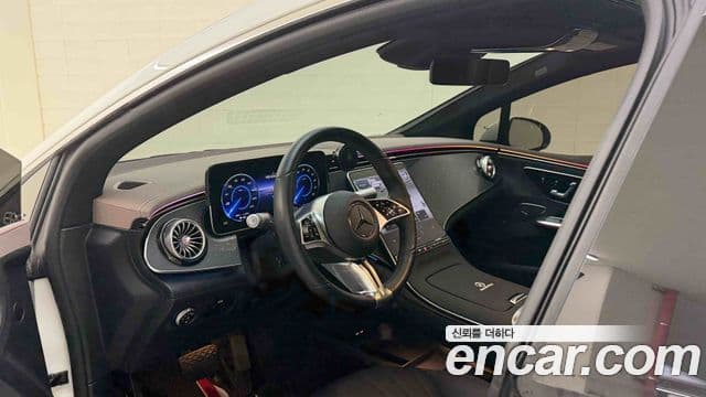 Mercedes-Benz EQE 2024 — ფოტო 20/20