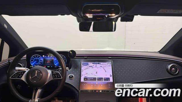 Mercedes-Benz EQE 2024 — ფოტო 17/20