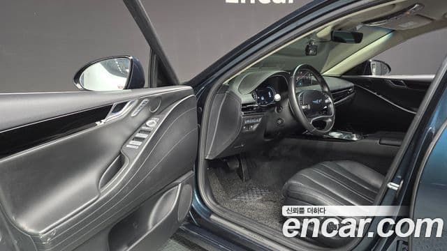 Genesis Electrified G80 2022 — ფოტო 10/20