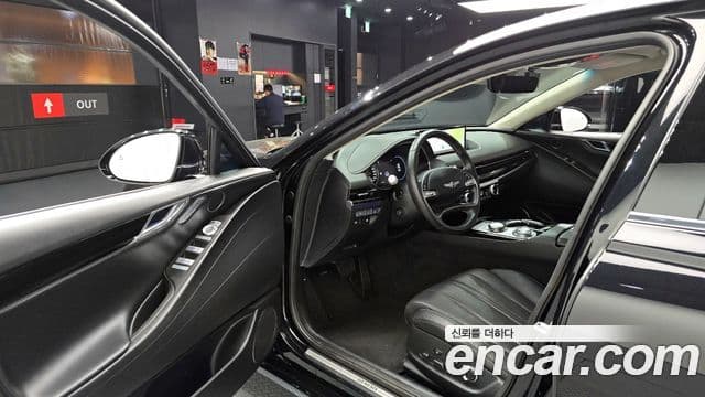 Genesis Electrified G80 2022 — фото 10 из 20