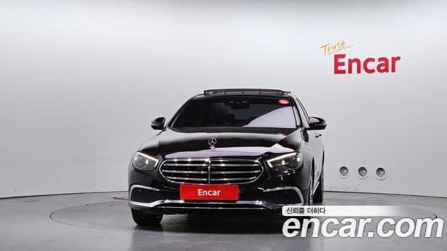 Mercedes-Benz E-Class 2021 — ფოტო 3/20