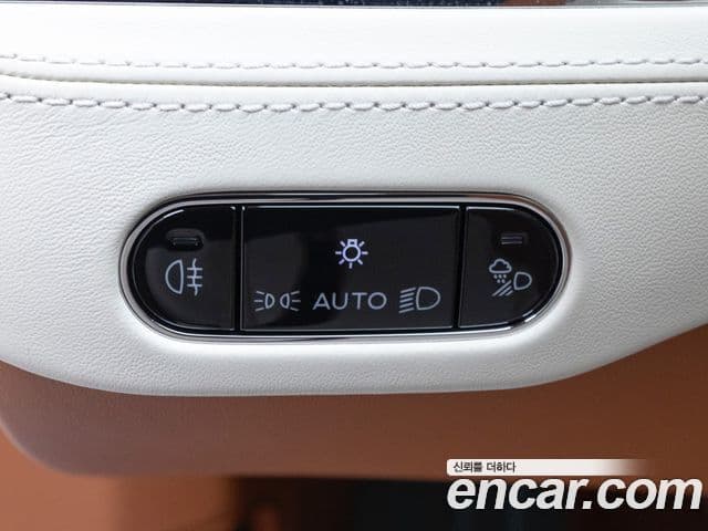 Bentley Continental GT 2025 — Şəkil 13/19
