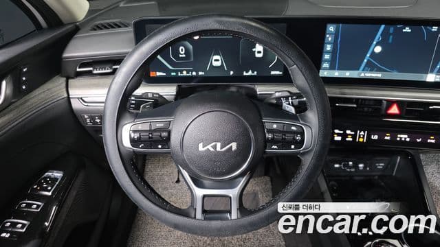 Kia K5 2024 — Şəkil 13/20