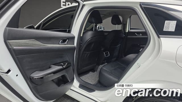 Kia K5 2024 — Şəkil 17/20