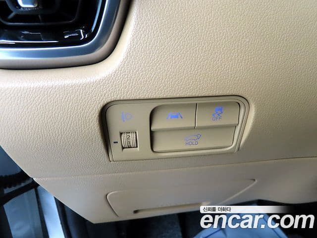 Kia Sorento 2022 — Şəkil 14/20