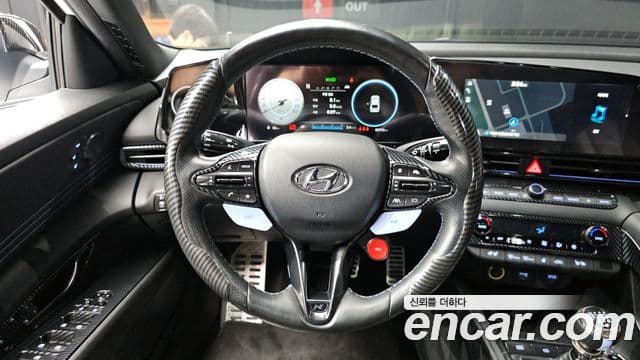 Hyundai Avante 2021 — ფოტო 13/20